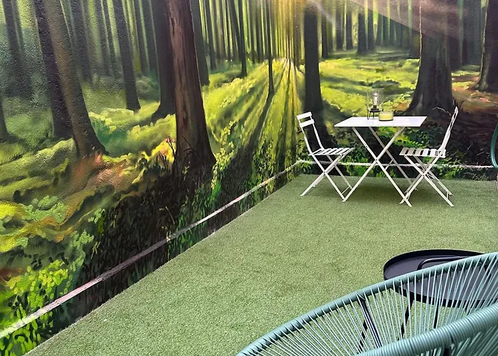 Hotel cerca del colegio: Homely Salamanca