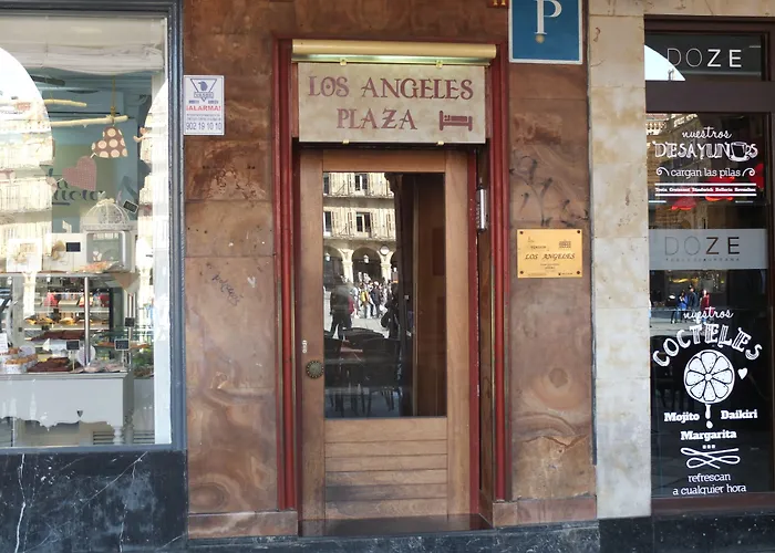 Angeles Plaza