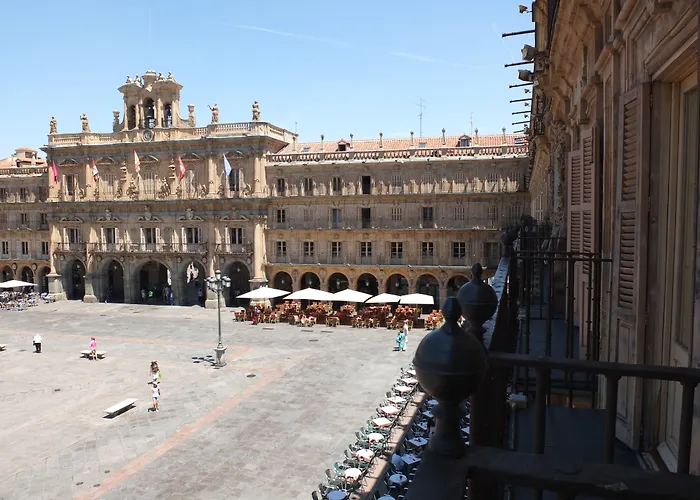 Angeles Plaza